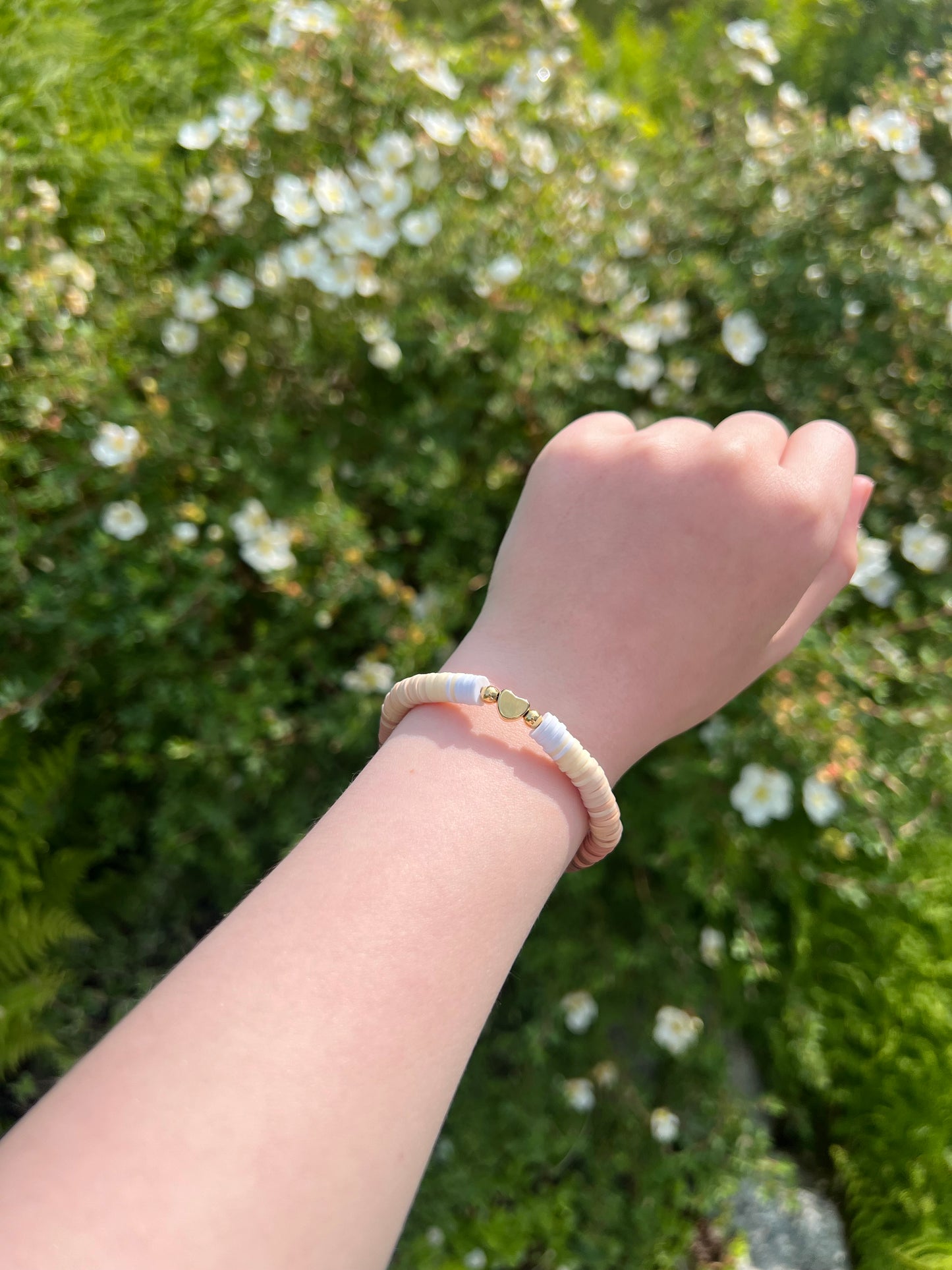 Beige hjerte armbånd💛